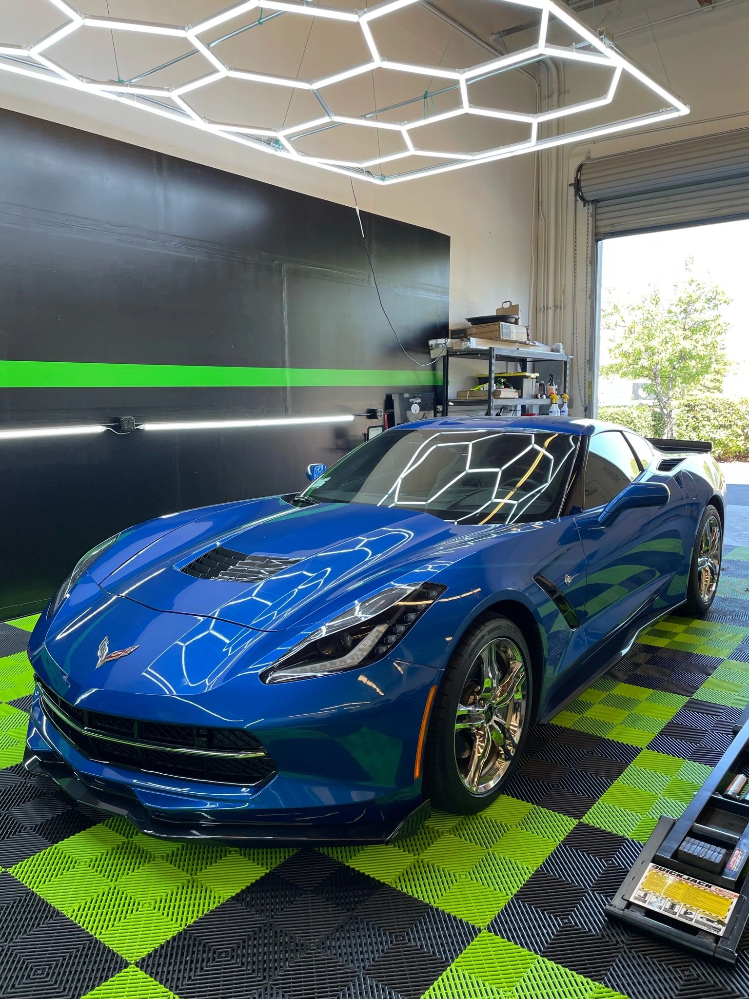 Carbon Tint