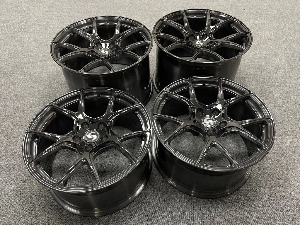 Custom Wheels